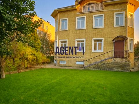 будинок за адресою Олександра Мурашка вул.