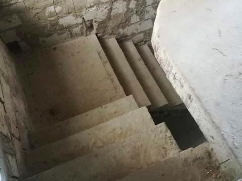 будинок за адресою с. Вишеньки, Садова вул.