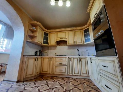 квартира за адресою Пулюя , 15