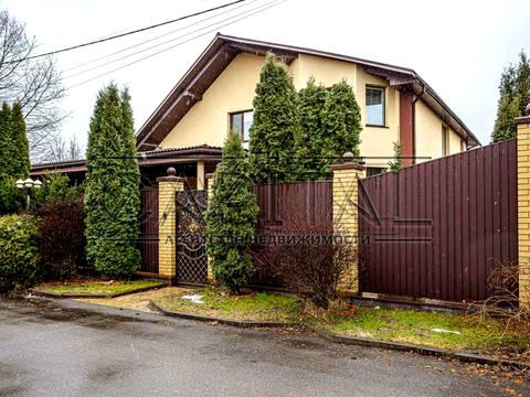 дом по адресу Центральна ул.