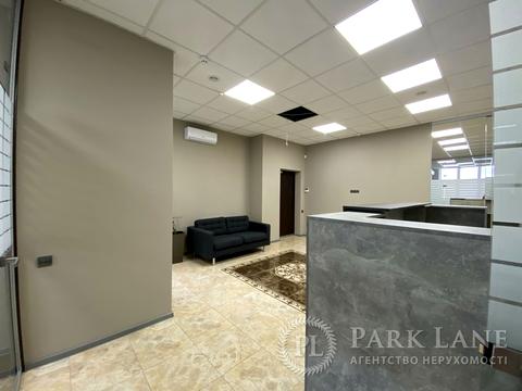 коммерческая по адресу Глубочицкая ул., 32-В