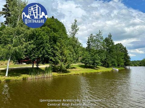 комерційна за адресою Вижницька, 1