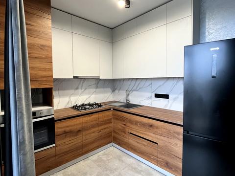 квартира за адресою Шкільна вул., 6