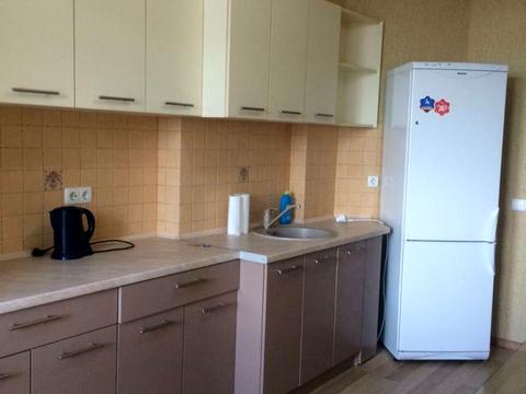 квартира за адресою Ревуцького вул., 7-В