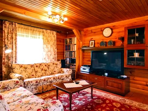 дом по адресу с. Старая Гута, урочище Провал