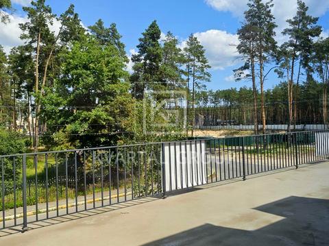 коммерческая по адресу Пушкінська, 15