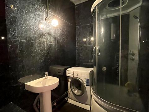квартира за адресою Василя Симоненка вул. (Таманська), 1