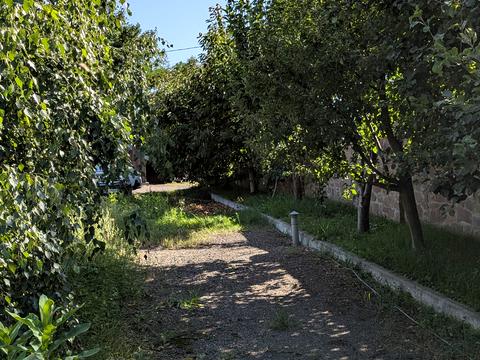 участок по адресу Чарівна