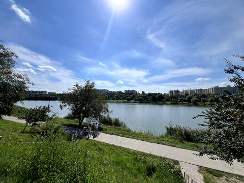 квартира по адресу Степана Бандери ул., 40/2-Г