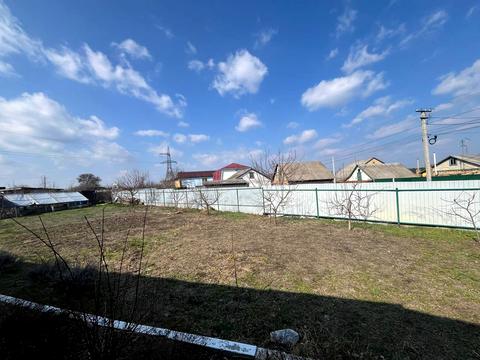 будинок за адресою Осіння вул., 37