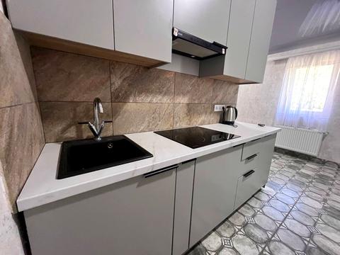 квартира за адресою Центральна вул. (Чапаєва), 35а
