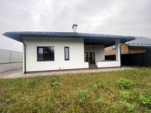 будинок за адресою с. Прибузьке, Дачна