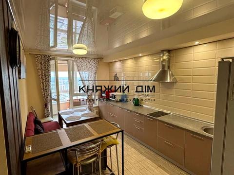 квартира за адресою Зарічна вул., 1-Б