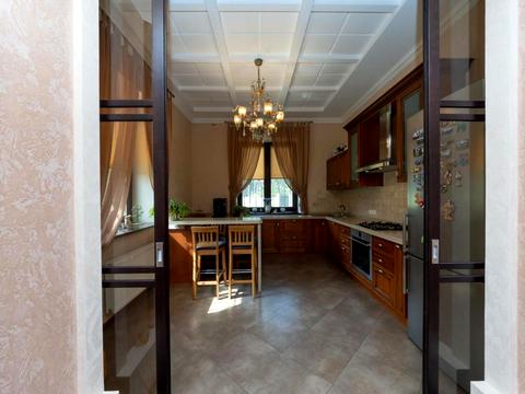 будинок за адресою Центральна