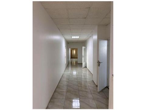 комерційна за адресою Кирилівська вул. (Фрунзе), 160