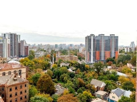 квартира за адресою Нагірна вул., 18/16