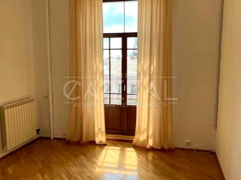 квартира за адресою Богдана Хмельницького вул., 32