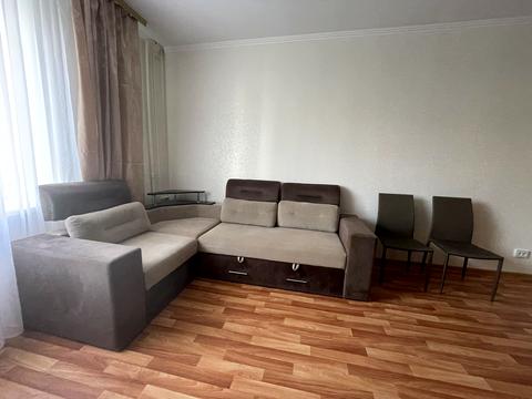 квартира за адресою Короленко , 66