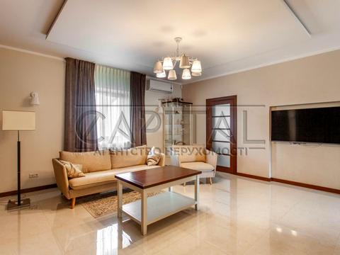 дом по адресу Василя Довгича