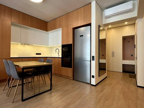 квартира за адресою Михайла Максимовича, 26б