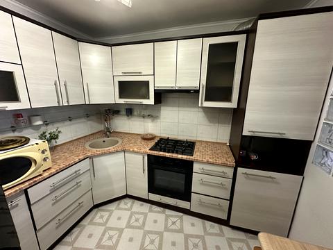 квартира по адресу Семьи Барвинских ул., 5