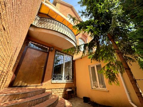 дом по адресу 2- й переулок Костанди