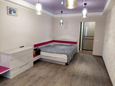квартира за адресою Академіка Булаховського вул., 34