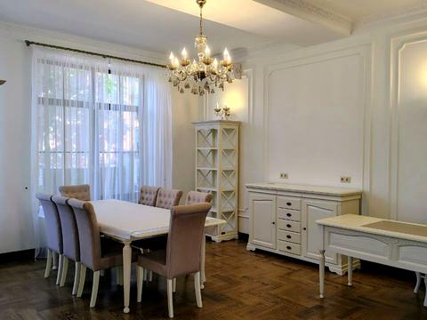 будинок за адресою Стежки вул.