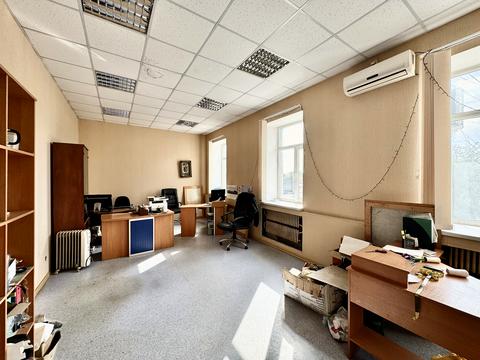 комерційна за адресою Харків, Біологічна вул., 4