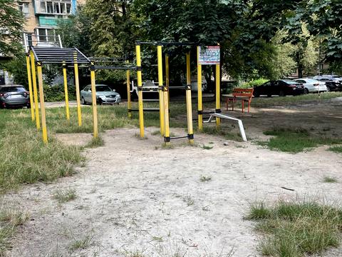 квартира за адресою Авіаконструктора Антонова вул., 4