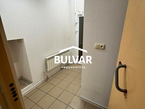 комерційна за адресою Сумська вул., 5