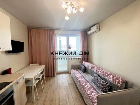 квартира за адресою Деміївська пл. (Московська), 18