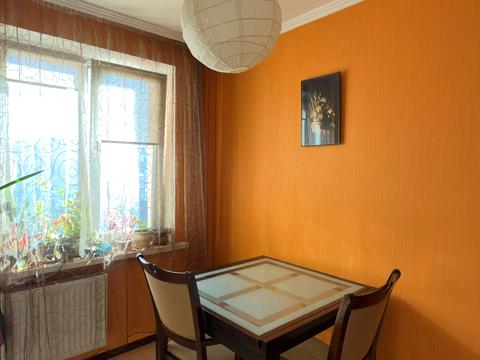 квартира за адресою Дарницький бульв., 8