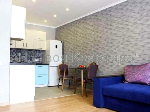 квартира за адресою Академіка Лебедєва вул., 1