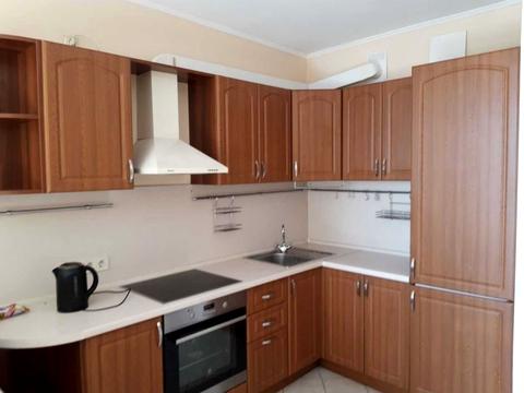квартира за адресою Анатолія Петрицького вул., 15-А