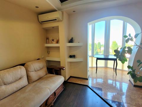 квартира за адресою Академіка Сахарова вул., 42