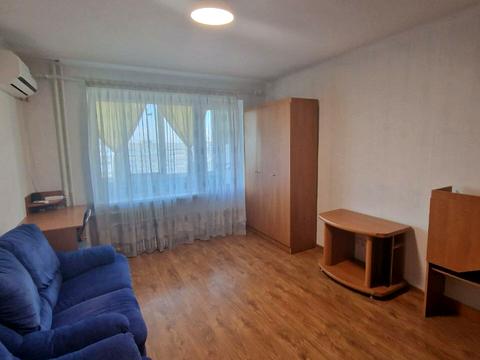 квартира за адресою Менахем-Мендл Шнеєрсона вул. (Мініна), 1