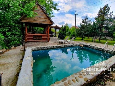 коммерческая по адресу Центральна, 10