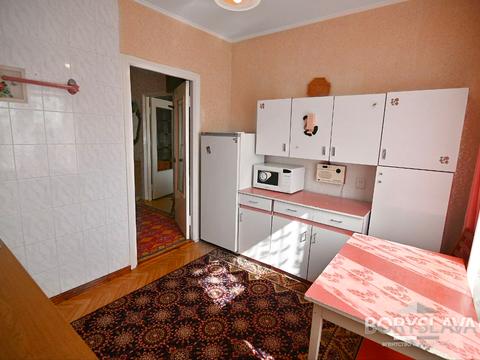 квартира по адресу Академика Грушевского ул., 42