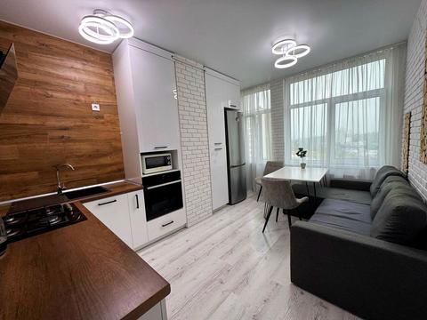 квартира по адресу Юнацька, 6