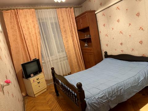 будинок за адресою Шкільна