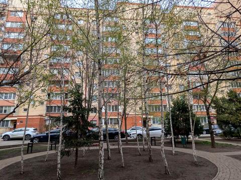 квартира за адресою Райдужний масив вул., 3