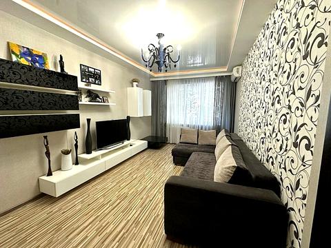 квартира по адресу Алексея Вадатурского ул. (Маршала Малиновского), 61/2