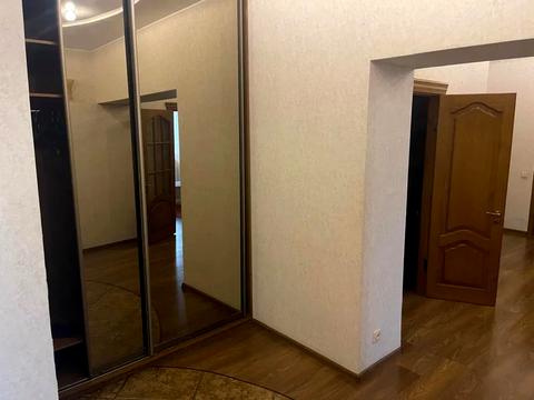квартира за адресою В'ячеслава Чорновола вул., 25