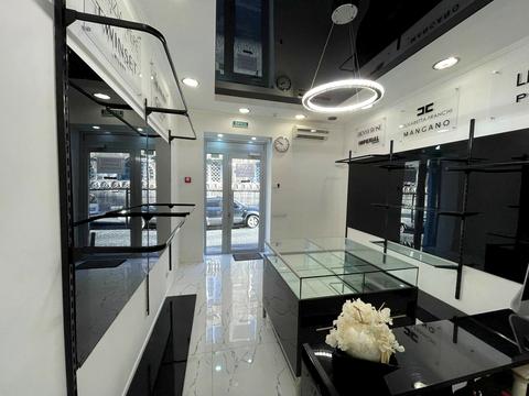 комерційна за адресою Василя Стефаника вул., 3