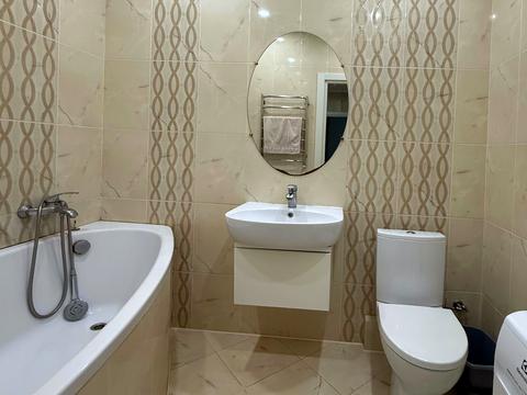 квартира по адресу Степана Бандери ул., 7/1