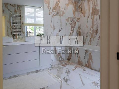 будинок за адресою Лугова вул.