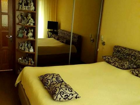 квартира за адресою Івана Дзюби вул. (Сім'ї Сосніних), 12