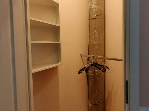 квартира за адресою Дніпровська набережна вул., 1