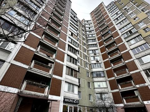 квартира по адресу Ревуцкого ул., 18-А